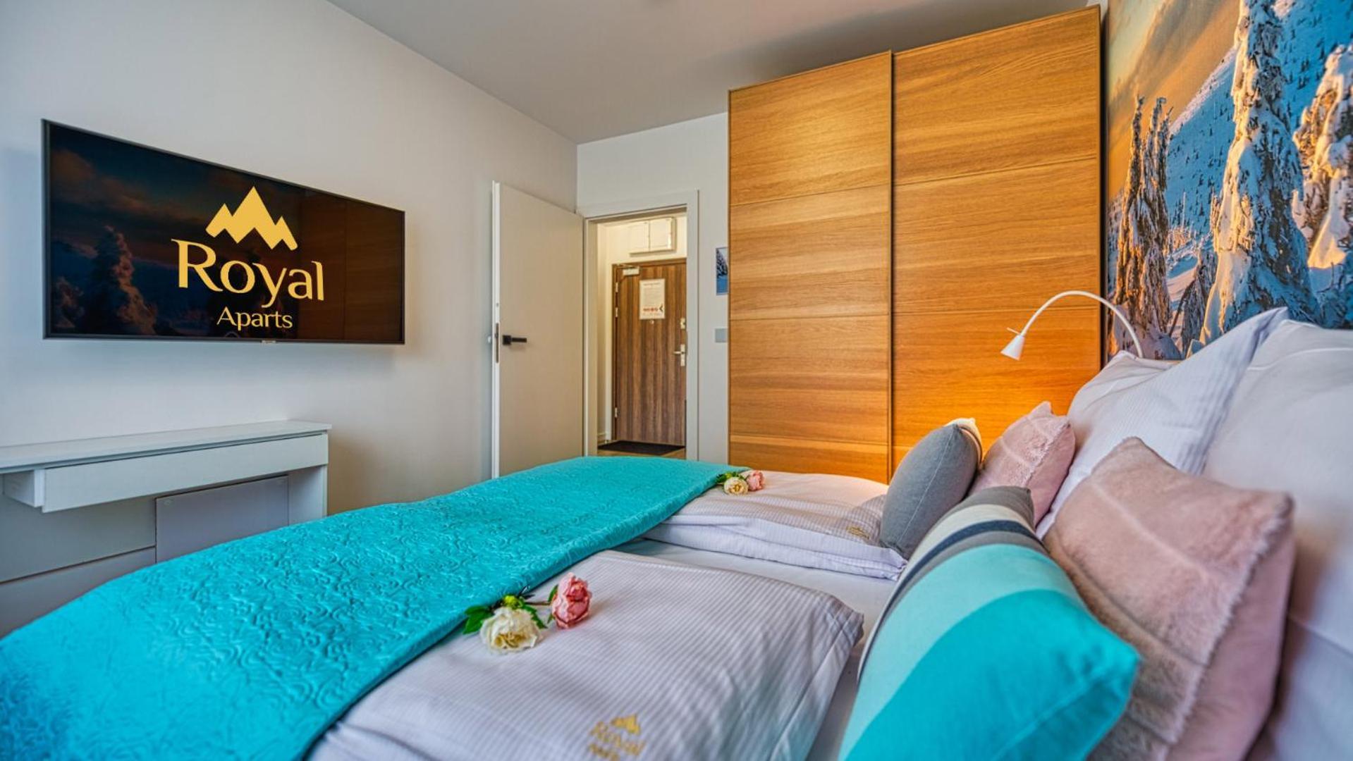Apartamenty Z Basenem I Saunami Stone Hill Resort Vip Centrum By Royal Aparts シクラルスカ・ポレンバ エクステリア 写真