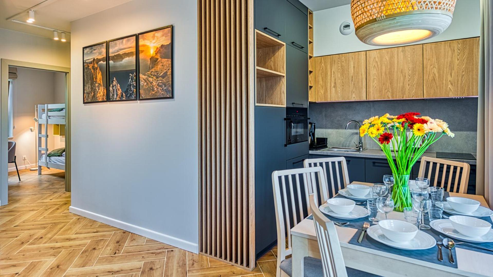 Apartamenty Z Basenem I Saunami Stone Hill Resort Vip Centrum By Royal Aparts シクラルスカ・ポレンバ エクステリア 写真