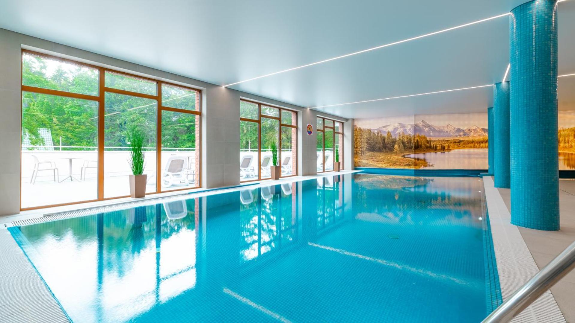 Apartamenty Z Basenem I Saunami Stone Hill Resort Vip Centrum By Royal Aparts シクラルスカ・ポレンバ エクステリア 写真