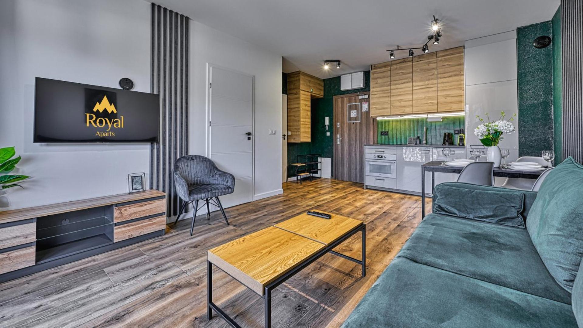 Apartamenty Z Basenem I Saunami Stone Hill Resort Vip Centrum By Royal Aparts シクラルスカ・ポレンバ エクステリア 写真